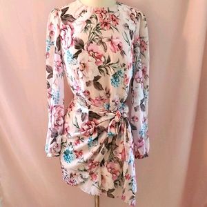 Yumi Kim long sleeve short dress sz s NWT [809]